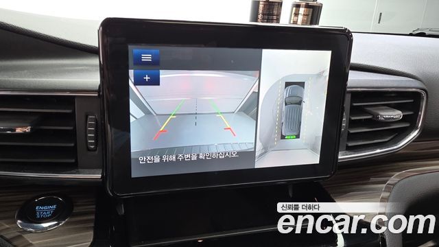 Ford Explorer 2022 — photo 14