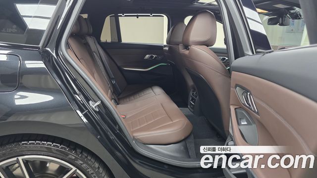 BMW 3-Series 2026 — photo 17