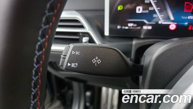 BMW 3-Series 2026 — photo 24
