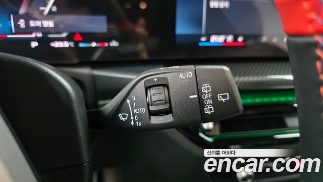 BMW 3-Series 2026 — photo 25