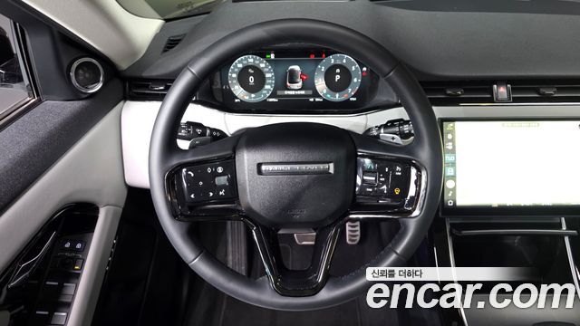 Land Rover Range Rover Evoque 2024 — photo 21