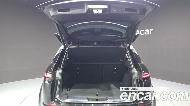Land Rover Range Rover Evoque 2024 — photo 24