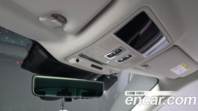 Land Rover Range Rover Evoque 2024 — photo 25