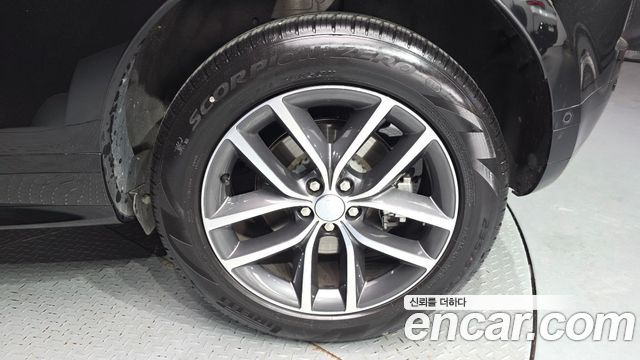 Land Rover Range Rover Evoque 2024 — photo 7