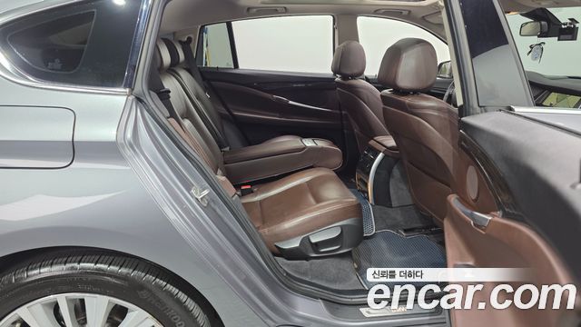 BMW Gran Turismo 2016 — photo 11