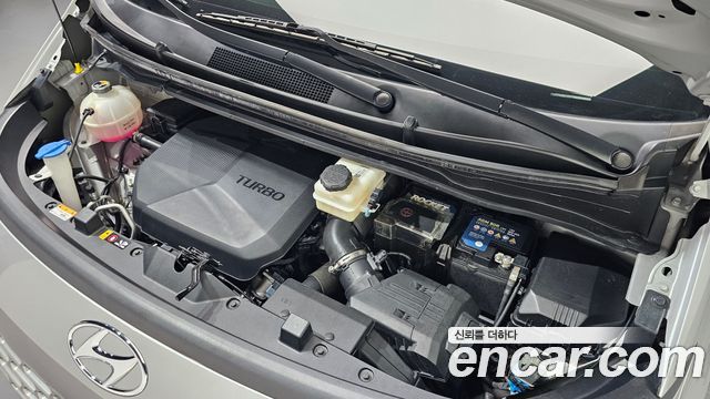 Hyundai Staria 2022 — photo 6