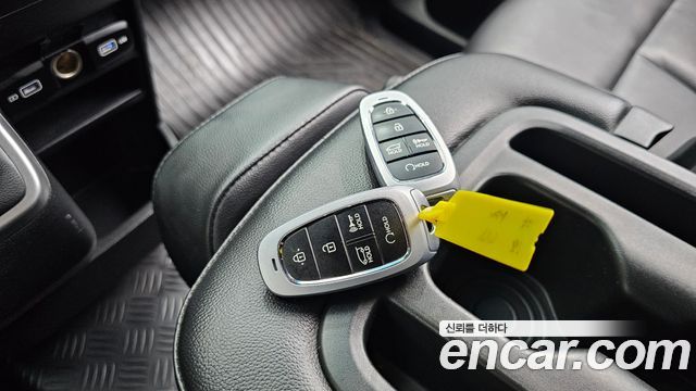 Hyundai Staria 2022 — photo 17