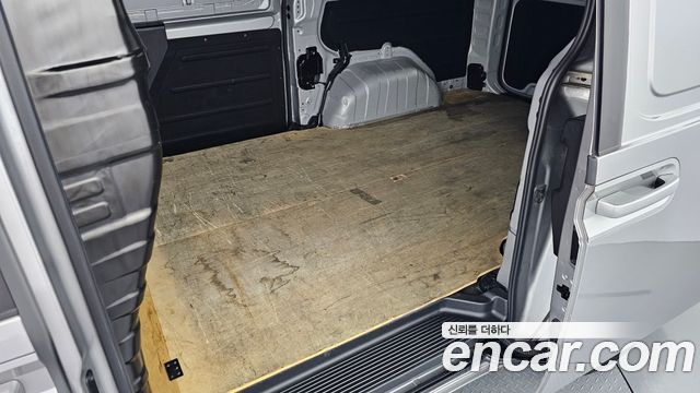 Hyundai Staria 2022 — photo 20