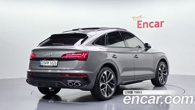 Audi SQ5 2023 — photo 2