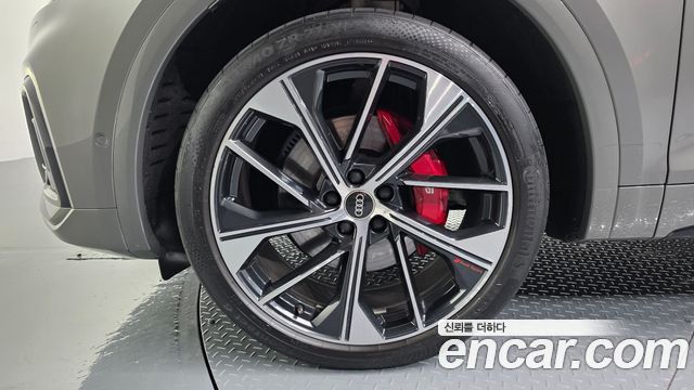Audi SQ5 2023 — photo 5