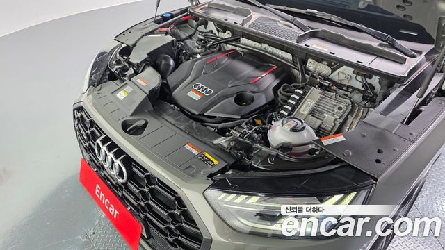 Audi SQ5 2023 — photo 6