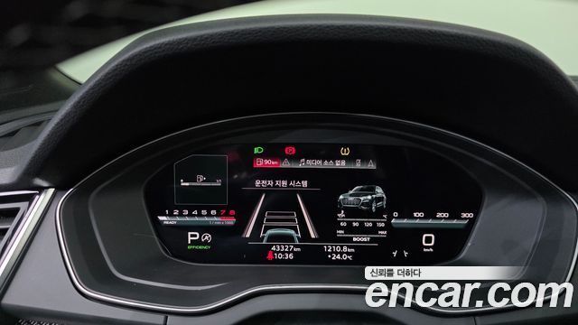 Audi SQ5 2023 — photo 11
