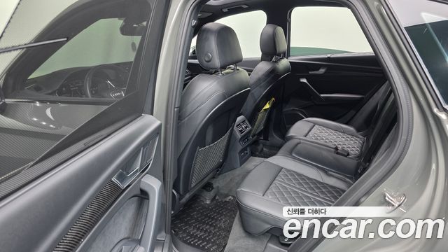 Audi SQ5 2023 — photo 18