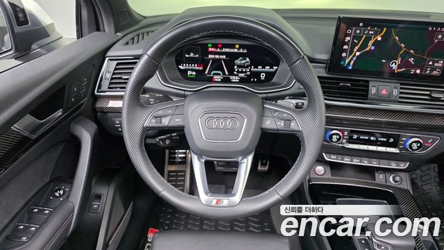 Audi SQ5 2023 — photo 19