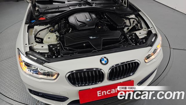 BMW 1-Series 2018 — photo 6