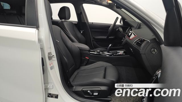 BMW 1-Series 2018 — photo 13