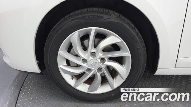 Renault Korea SM3 2016 — photo 5
