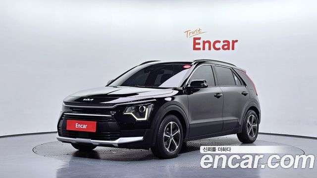 Kia Niro 2022 — photo 1
