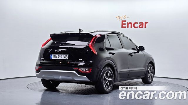 Kia Niro 2022 — photo 2