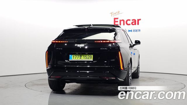 Cadillac Lyriq 2024 — photo 4