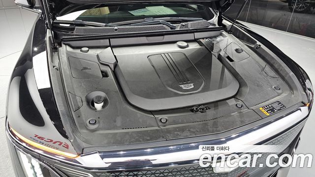 Cadillac Lyriq 2024 — photo 6