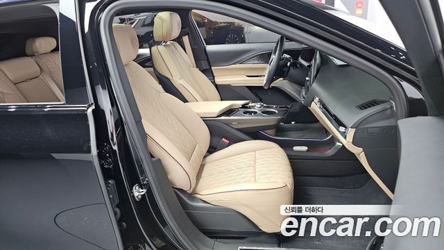 Cadillac Lyriq 2024 — photo 13
