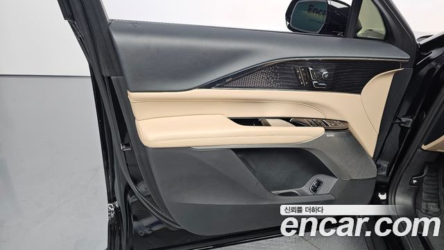 Cadillac Lyriq 2024 — photo 14