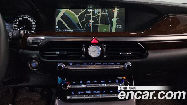 Genesis EQ900 2017 — photo 12