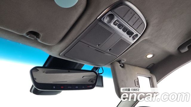 Genesis EQ900 2017 — photo 19