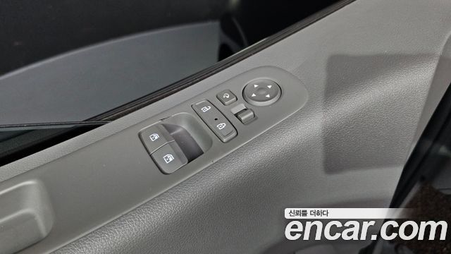 Hyundai Staria 2022 — photo 29