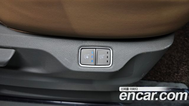 Hyundai Staria 2022 — photo 30