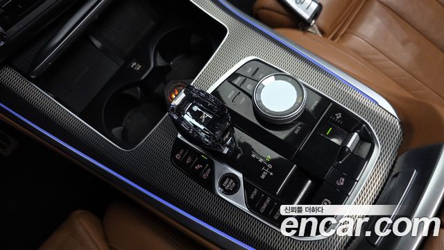 BMW X5 2019 — photo 12