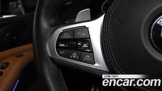 BMW X5 2019 — photo 31