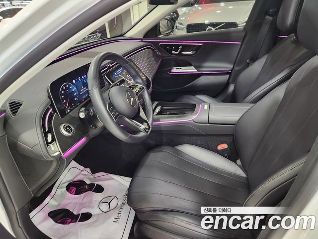 Mercedes-Benz E-Class 2024 — photo 10