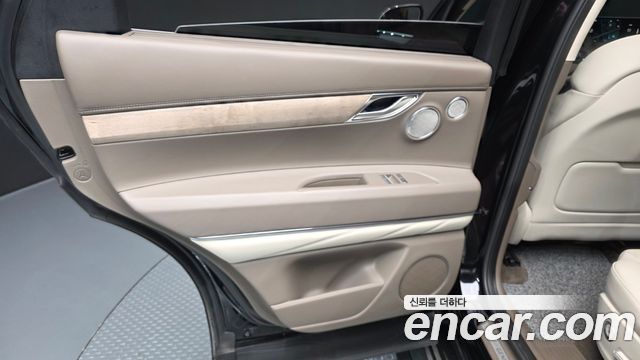 Genesis GV80 2023 — photo 15