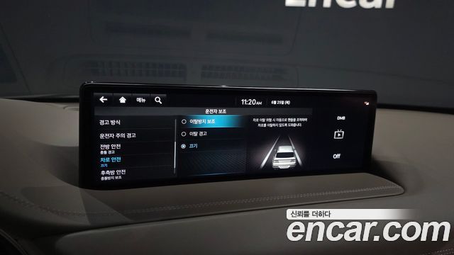 Genesis GV80 2023 — photo 30