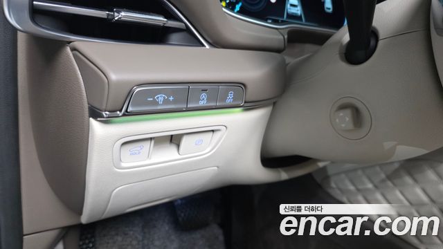 Genesis GV80 2023 — photo 31