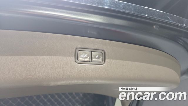 Genesis GV80 2023 — photo 39