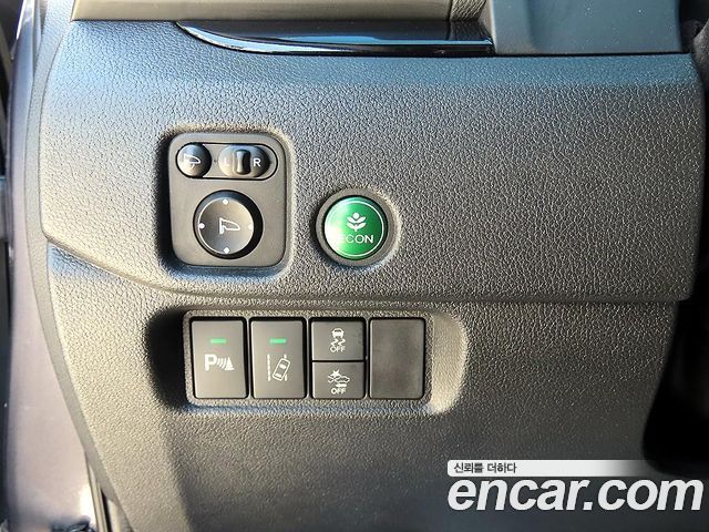 Honda Pilot 2017 — photo 12