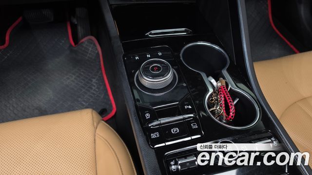 Kia K5 2022 — photo 12