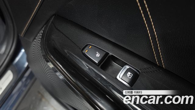 Kia K5 2022 — photo 21