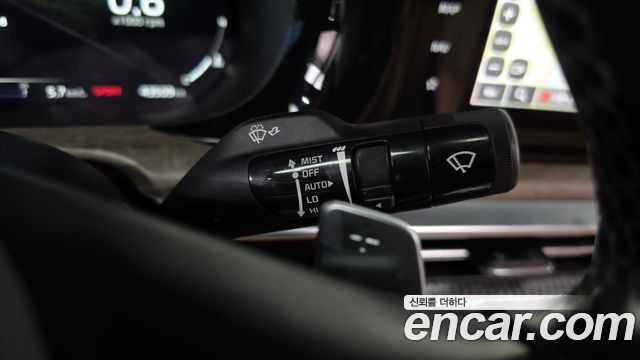 Kia K5 2022 — photo 29