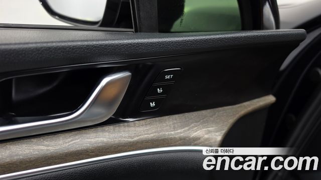 Kia K5 2022 — photo 36
