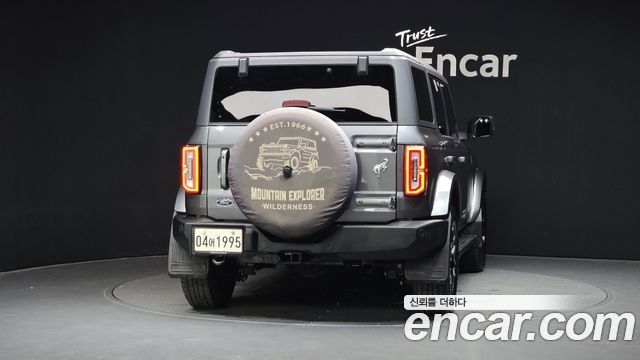 Ford Bronco 2022 — photo 4