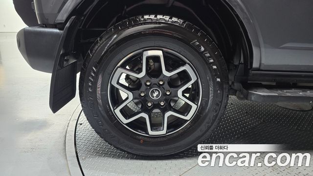 Ford Bronco 2022 — photo 5