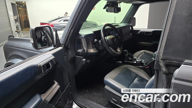 Ford Bronco 2022 — photo 13