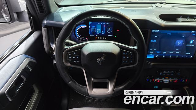 Ford Bronco 2022 — photo 18