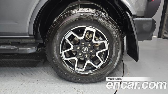 Ford Bronco 2022 — photo 7