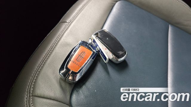 Ford Bronco 2022 — photo 29