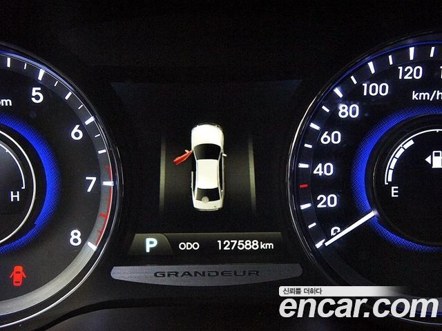 Hyundai Grandeur 2014 — photo 9